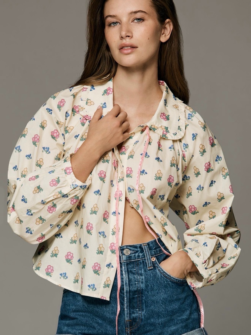 Lisa Says Gah Cream Floral Tie-Neck Blouse with Pink & Blue Accents - Picture 3 of 5